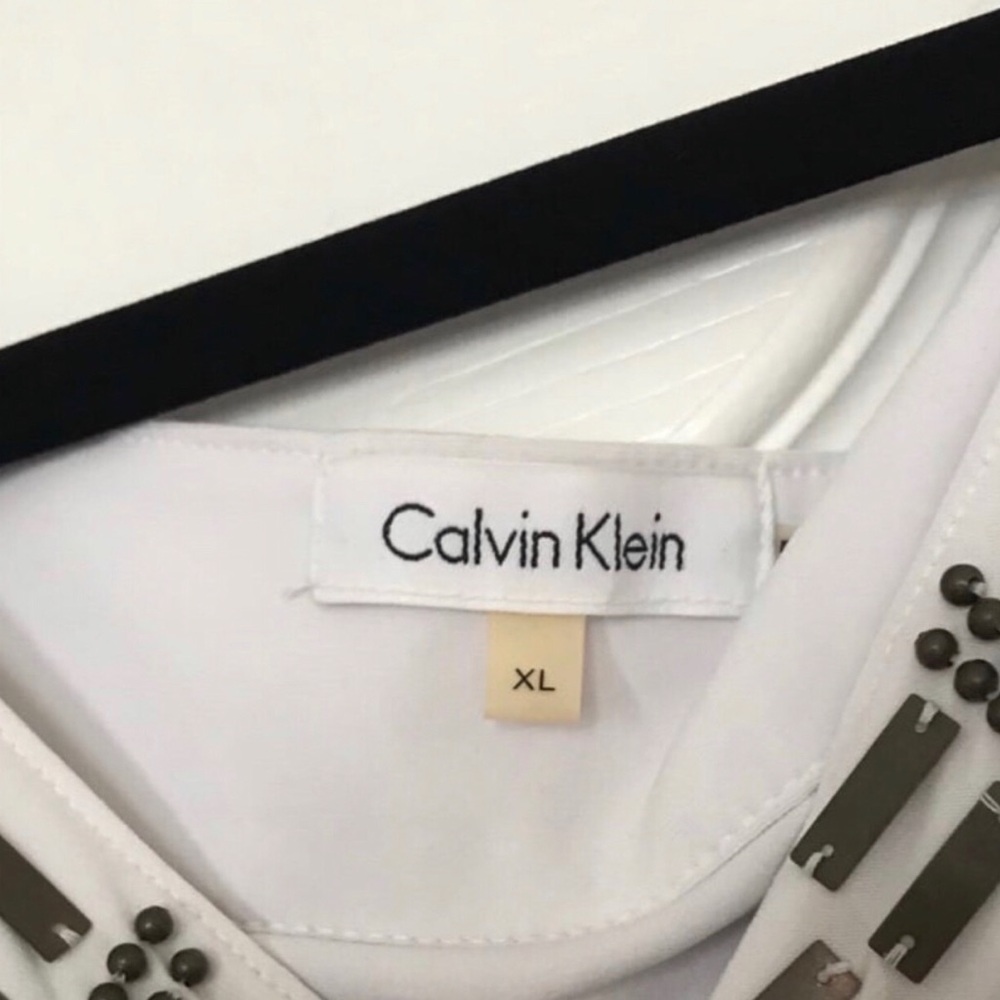 Calvin Klein White Beaded Neck Sleeveless Top - Picture 2 of 2